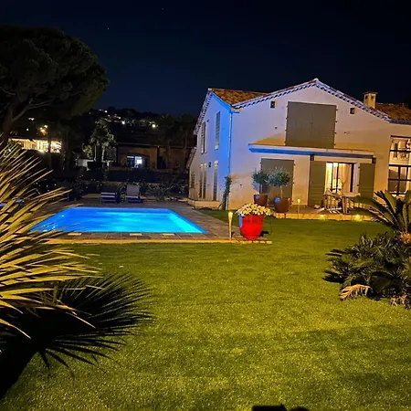 Jolie Maison Avec Vue Saint-Tropez