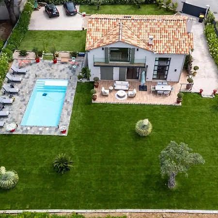 Jolie Maison Avec Vue Σπίτι διακοπών Σαιν-Τροπέ